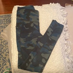 New Balance Camo Leggings